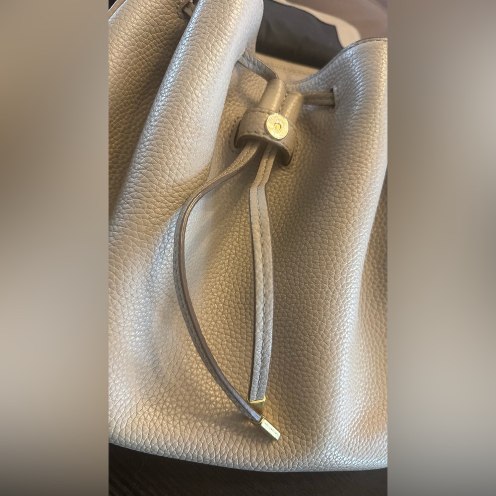 MARC JACOBS pebble leather taupe grey backpack purse gold hardware small medium - Picture 13 of 14